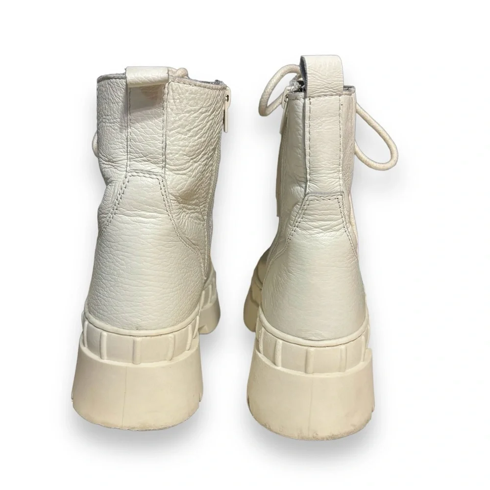 VINCE CAMUTO Off White Nashlen Combat Boot - Picture 3 of 9
